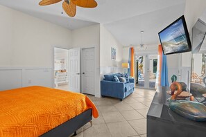 3 bedrooms, desk, iron/ironing board, free WiFi