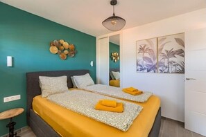 1 soverom, strykejern/-brett, internettilgang og sengetøy