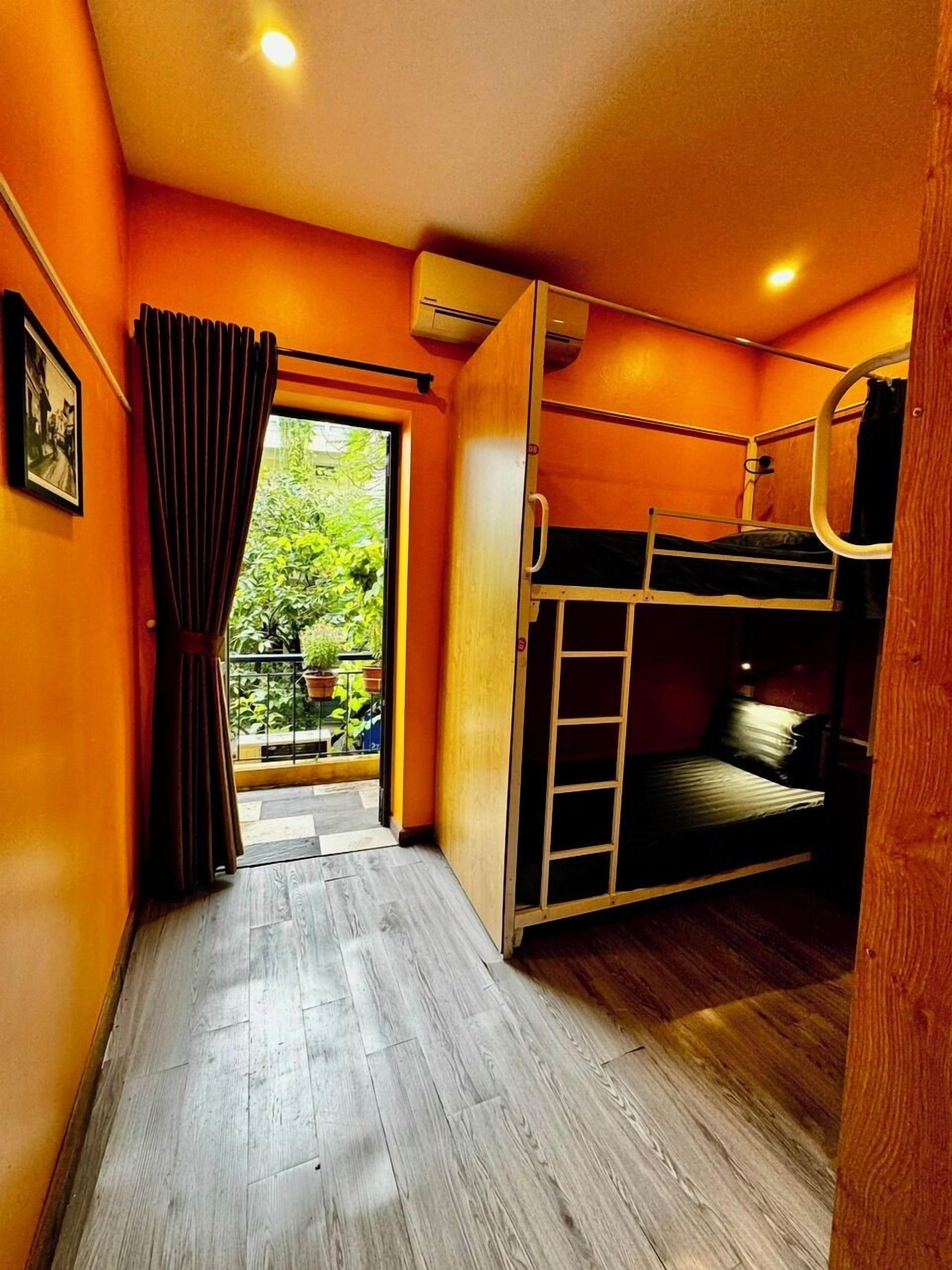 基础宿舍, 阳台, 城市景观 | 办公桌、免费 WiFi