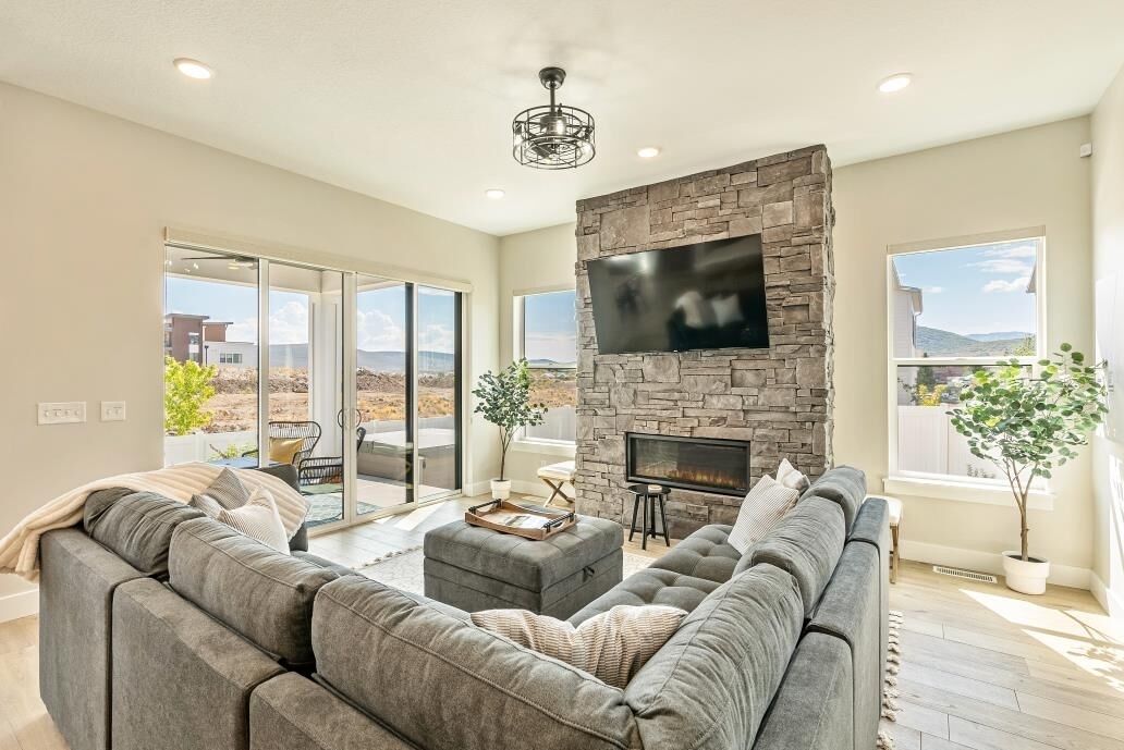 Téléviseur connecté, foyer