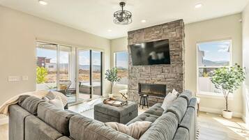 Téléviseur connecté, foyer