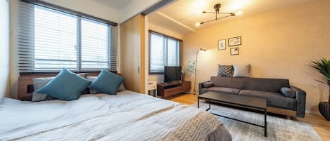 1 bedroom, iron/ironing board, free WiFi