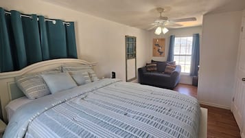 1 bedroom, iron/ironing board, WiFi, bed sheets