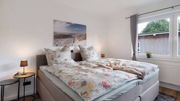 2 Schlafzimmer, Bügeleisen/Bügelbrett, kostenloses WLAN, Bettwäsche