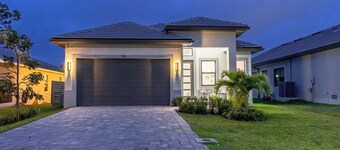 Naples 5 BR | Heated Pool | 5min Vanderbilt Beach
