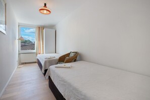 2 camere, ferro/asse da stiro, Wi-Fi gratuito, lenzuola