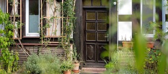 Ferienwohnung Nr. 2" mit gemeinsamer Terrasse, Gemeinschaftsgarten und Wi-Fi