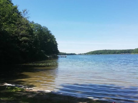 Beach nearby. Pet-Friendly Apartment in the Lake District