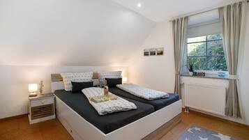 2 soveværelser, strygejern/strygebræt, gratis Wi-Fi, sengetøj