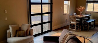 Brand New Luxury Barndominium close to Lake Coeur d'Alene Sun Up Bay