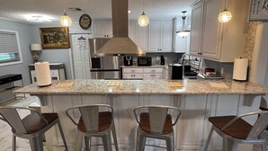 Coffee/tea maker, fridge, microwave, oven - Cozy 4BR Home with Office, Fitness Area, Spacious Backyard & Pet-Friendl (Monroe)