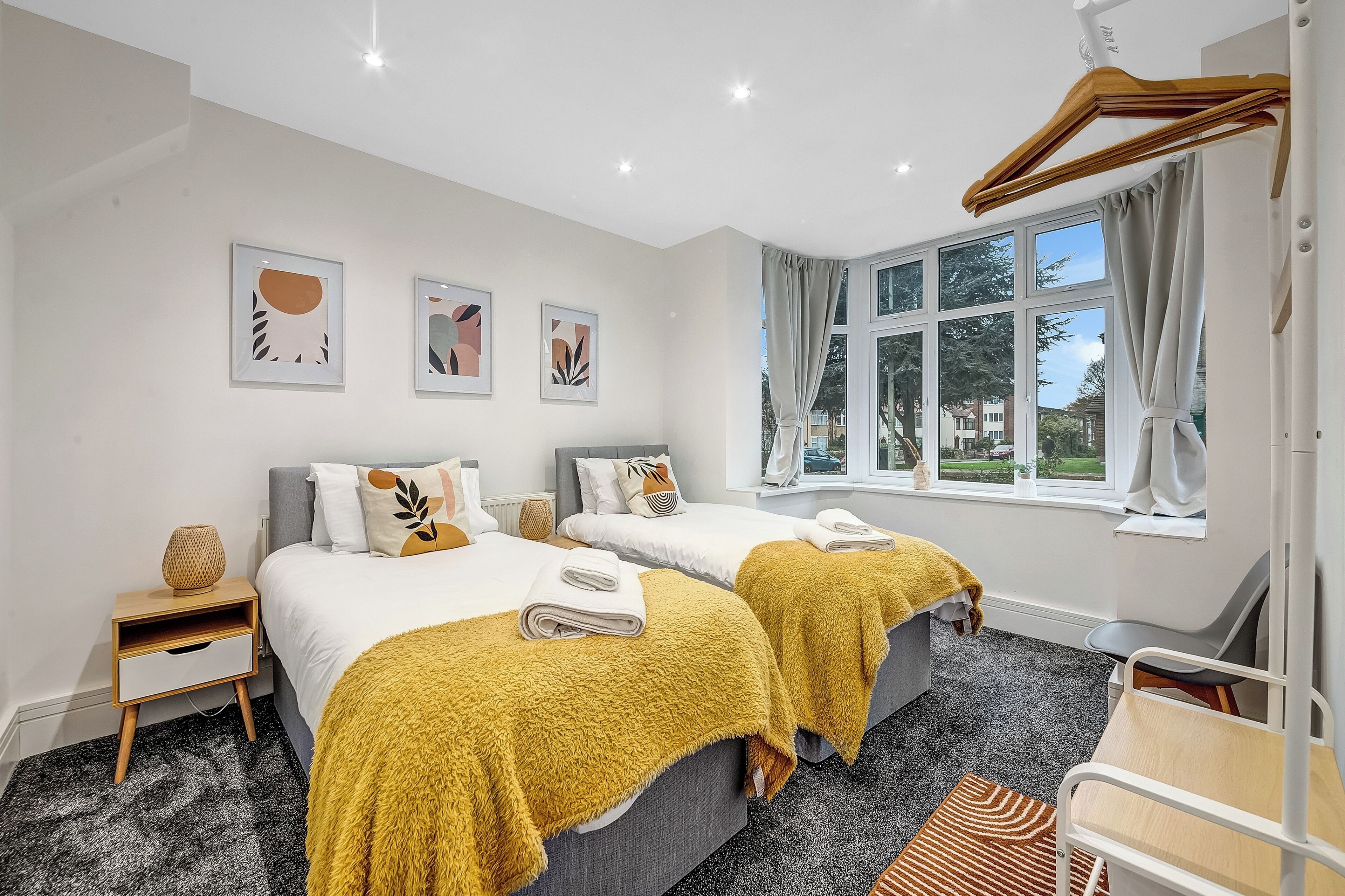 4 Schlafzimmer, Bügeleisen/Bügelbrett, WLAN, Bettwäsche