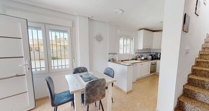 Sucina 3-Bed Villa, Sleeps 6 & Pet Friendly