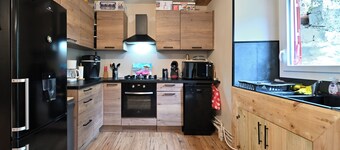 Holiday Home 'Pays De L'ours - Pyrénées' with Mountain View, Private Terrace and Wi-Fi
