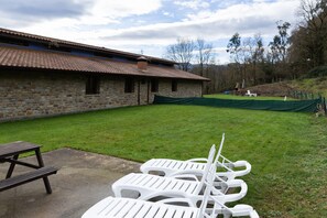 Terrace/patio - Country House 'Amama' with Mountain View, Private Pool and Private Garden (Carranza)