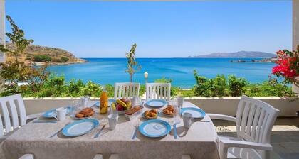 Holiday Home 'Haraki Sea View Luxury House' with Sea View, Wi-Fi and Air Conditioning