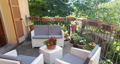 Apartment 'La Vista Sul Castello' with Mountain View, Wi-Fi and Air Conditioning