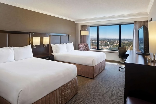 Settle in comfortably with two queen beds and a view.