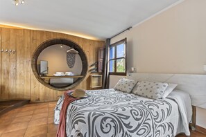 1 soveværelse, strygejern/strygebræt, sengetøj