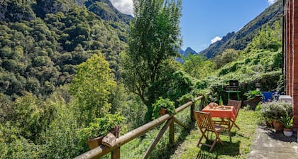 Pure and wild nature in the heart of the Picos de Europa