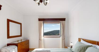Villa 'Casa Cimo D'Aldeia' with Mountain View, Wi-Fi and Air Conditioning
