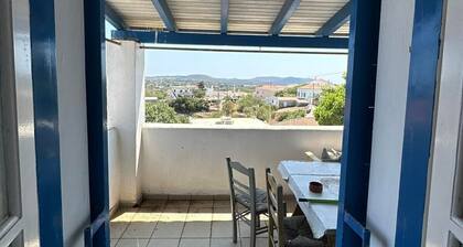 Holiday Home 'Family Apartment In Potamos Kythira' with Mountain View, Wi-Fi and Air Conditioning
