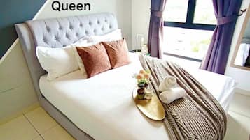 4 habitaciones, cortinas blackout y tabla de planchar con plancha