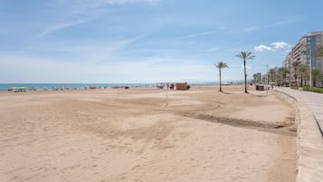 Vlak bij het strand