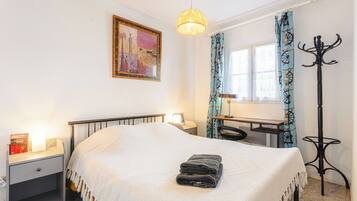 1 chambre, Wi-Fi gratuit, draps fournis