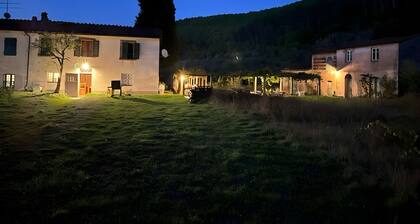 Villa 'Tuscany Charme Coselli Restored' with Private Pool, Private Garden and Wi-Fi