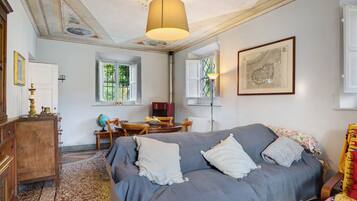 电视、立体声音响