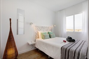 1 bedroom, iron/ironing board, free WiFi, bed sheets - Vacation Home 'Casa Alisios' with Mountain View, Private Terrace and Wi-Fi (Costa Calma)