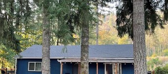 Private Cozy Creekside