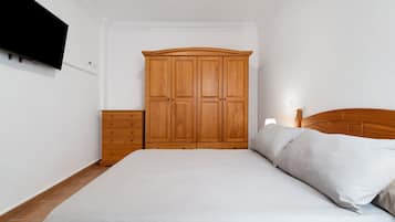 1 camera, ferro/asse da stiro, Wi-Fi gratuito, lenzuola