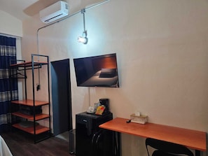 Superior-Vierbettzimmer, Klimaanlage | 1 Schlafzimmer, Minibar, individuell dekoriert, individuell eingerichtet
