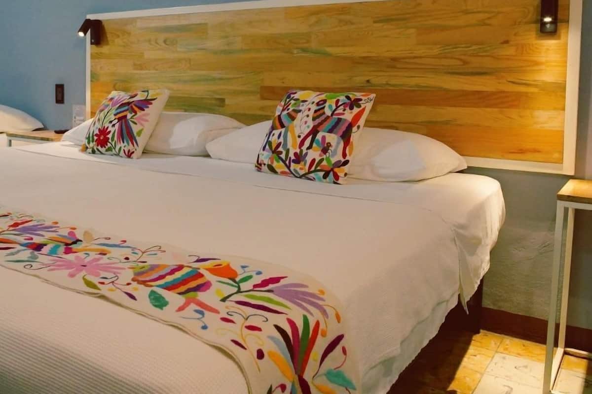 Kamar Triple Superior | Minibar dan didekorasi berbeda-beda