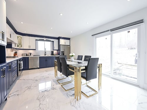 Newly Renovated Home in Whitby 