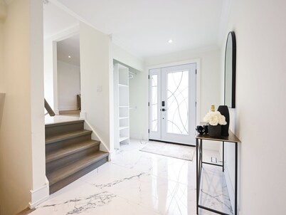 Newly Renovated Home in Whitby 