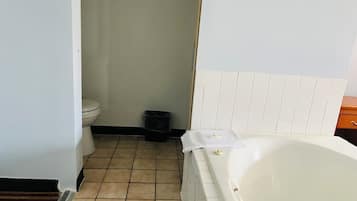 Free toiletries, towels, soap, shampoo