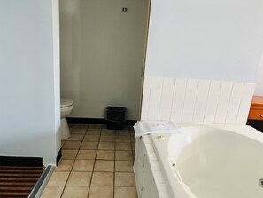 Free toiletries, towels, soap, shampoo