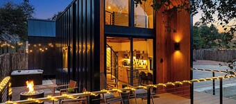 The Overlook at Meridian, Hot tub & Firepit!