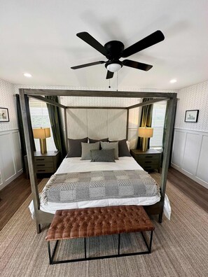 7 bedrooms, iron/ironing board, travel cot, WiFi - Pool | Hot Tub | Game Room | Fire Pit | Playground (Williamstown)