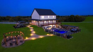 Unclassified image, 4 of 60, button - Pool | Hot Tub | Game Room | Fire Pit | Playground (Williamstown)