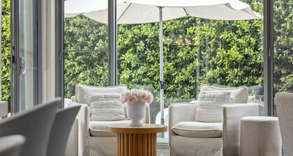 Luxury Beachside Entertainer With Heated Pool