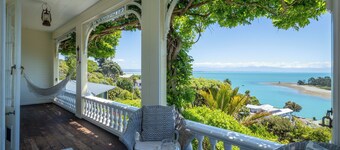 'Puna Perch - Te Whare Rangi' - Private Room in Nelson Waterfront