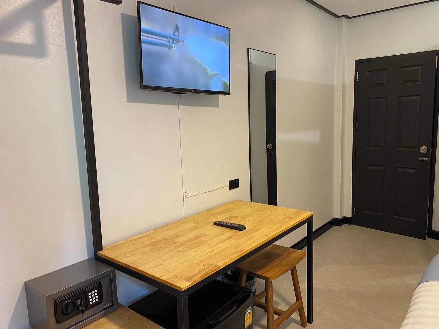 Superior Double Room | In-room safe, laptop workspace, blackout drapes, free WiFi