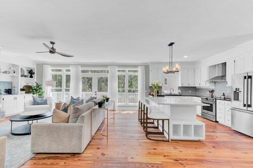 Summer Sale! Walk to Beach, Private Pool, Big Yard | Southern Oasis by AvantStay