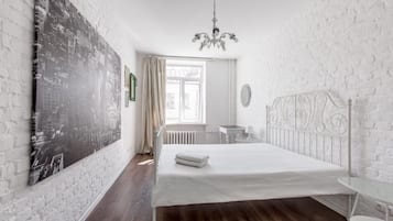 1 habitación, cortinas blackout y sistema de insonorización
