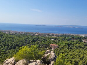 1 bedroom, WiFi, bed sheets - Calanques Marseille Cassis, new garden apartment for relaxation  (Marseille)