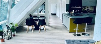 Penthouse Overlooking the Neckar